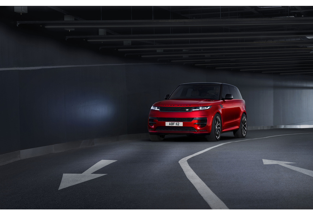 레인지로버 스포츠 이미지 2