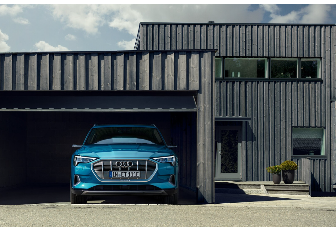 Audi e-tron 이미지 6