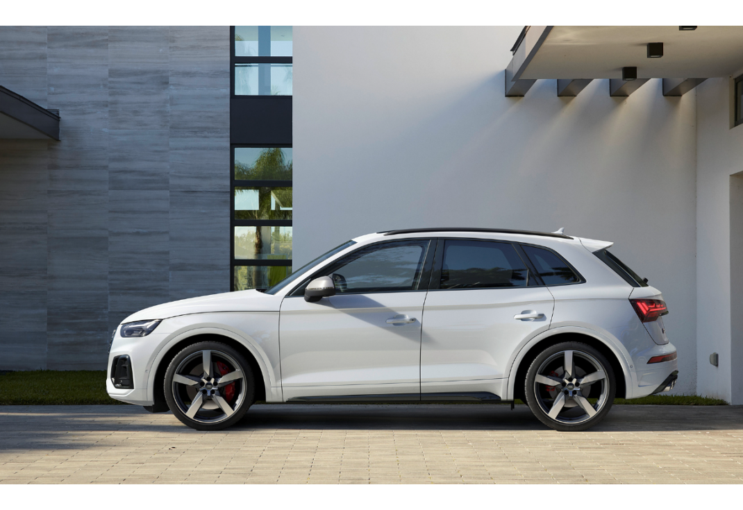 Audi SQ5 이미지 8
