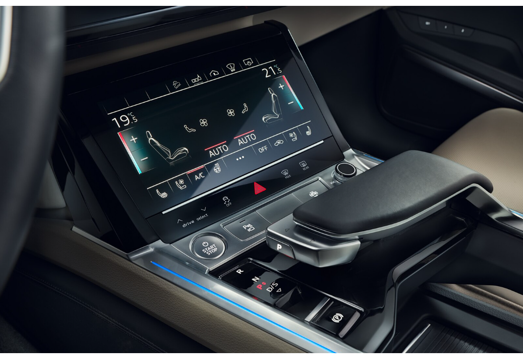 Audi e-tron 이미지 7