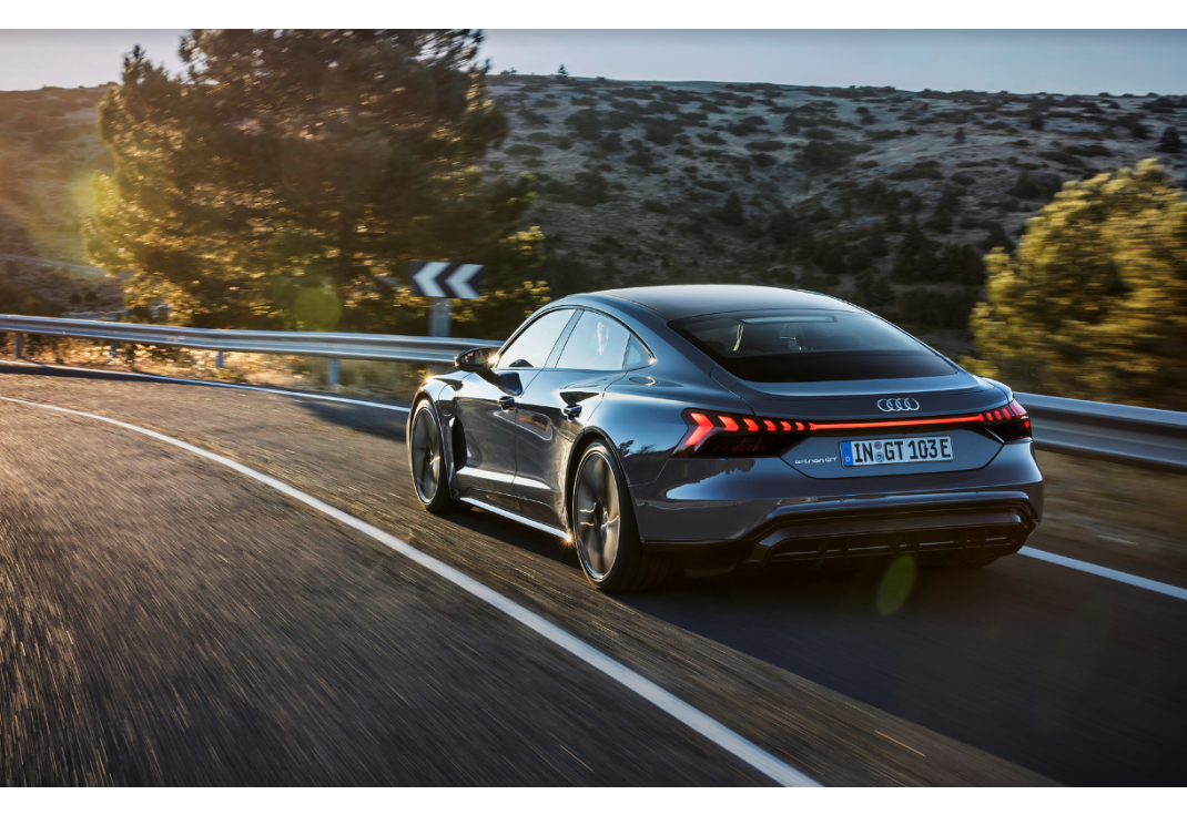 Audi e-tron GT 이미지 4