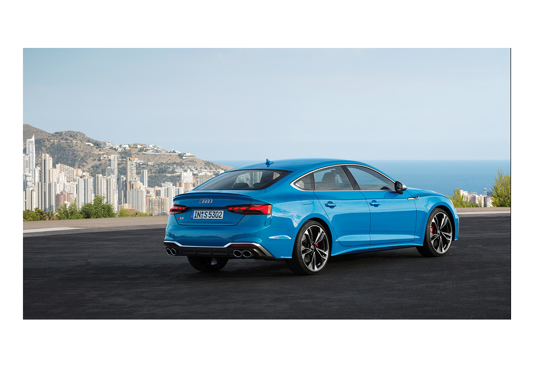 Audi S5 이미지 10