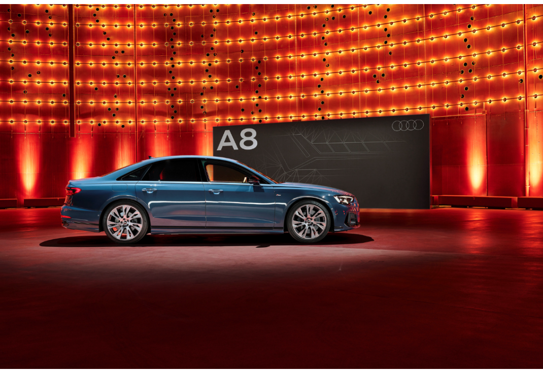 Audi A8 이미지 8