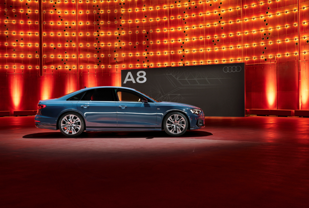 Audi A8 이미지 8