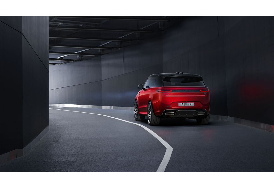 레인지로버 스포츠 이미지 3