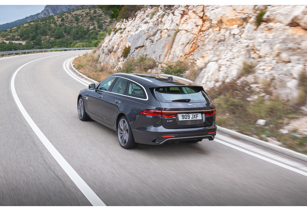 Jaguar XF 이미지 5