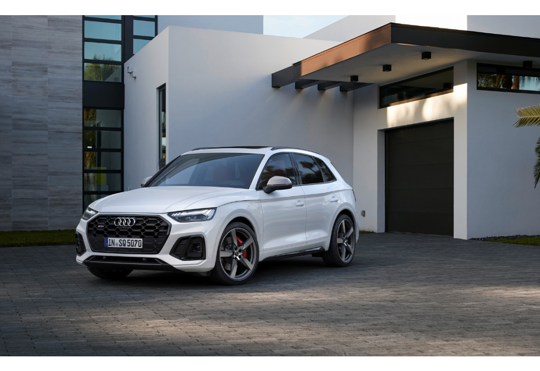 Audi SQ5 이미지 2