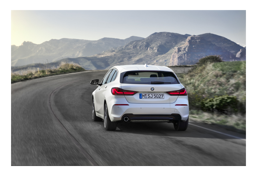 1시리즈 이미지 3