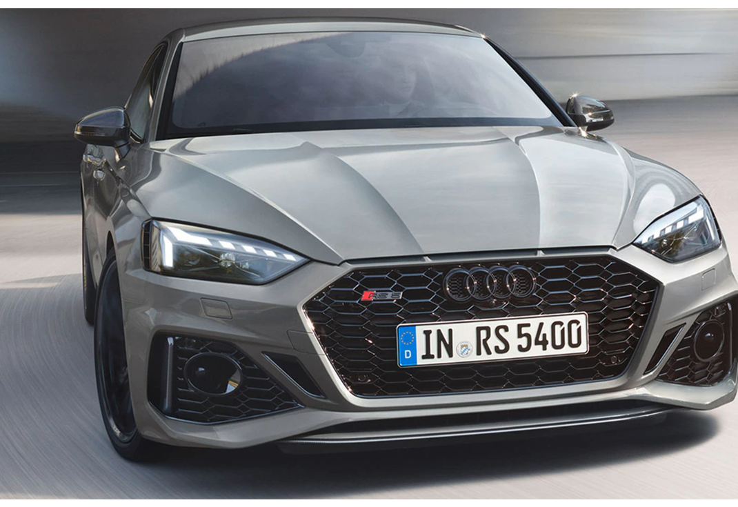 Audi RS5 스포트백 이미지 3