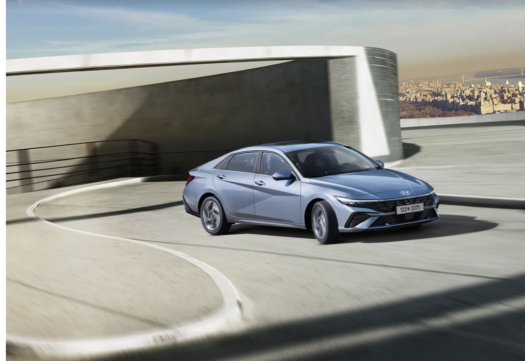 아반떼 하이브리드 이미지 4