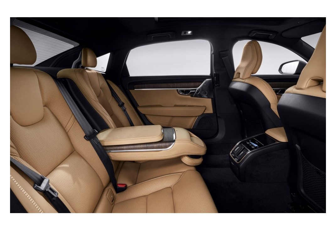 VOLVO S90 이미지 9