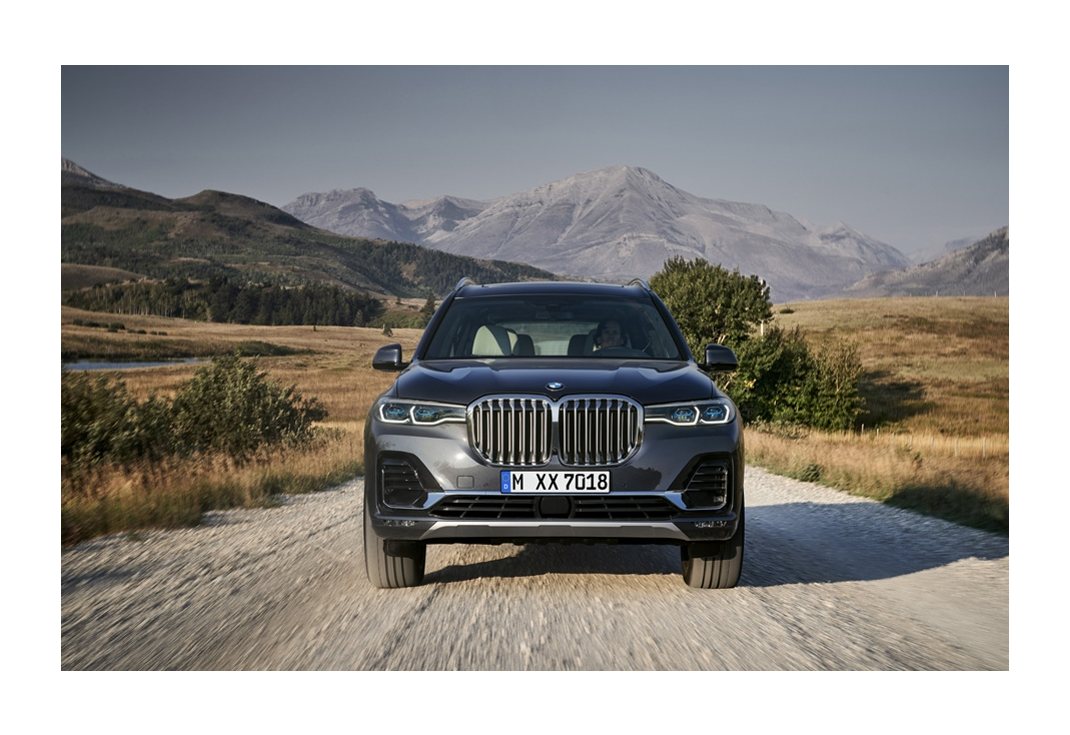 BMW X7 이미지 3