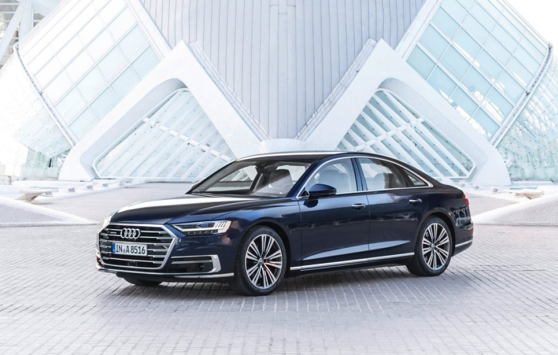 Audi A8 이미지 8