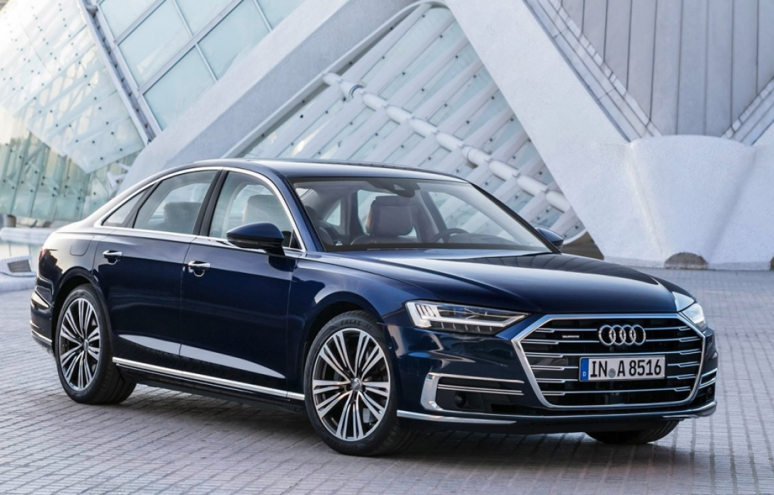 Audi A8 이미지 6