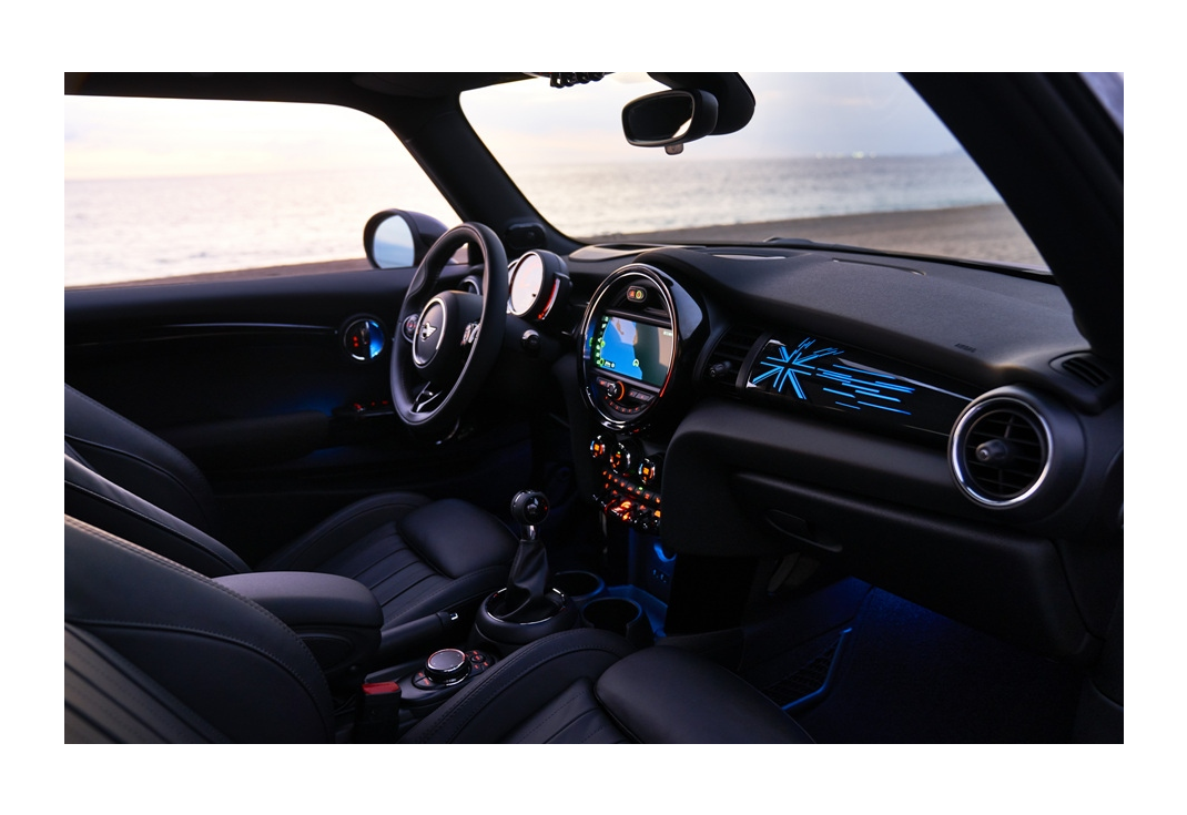 미니 쿠퍼 해치백 이미지 7