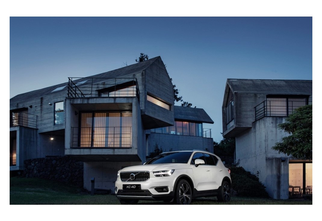 VOLVO XC40 이미지 4