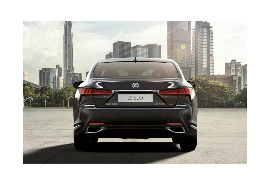 LEXUS LS 이미지 6