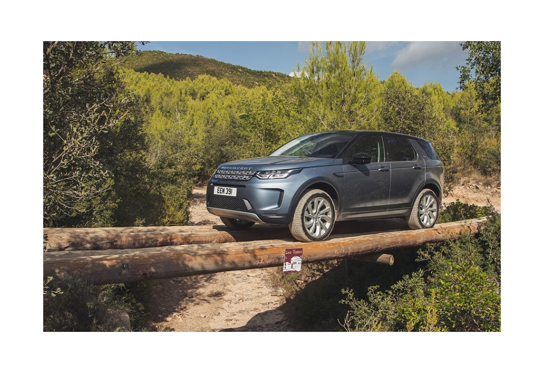 디스커버리 스포츠 이미지 7