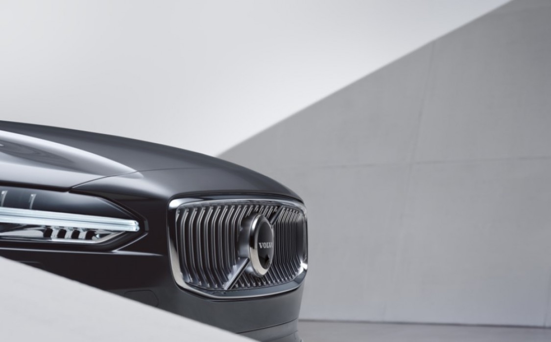 VOLVO S90 이미지 2