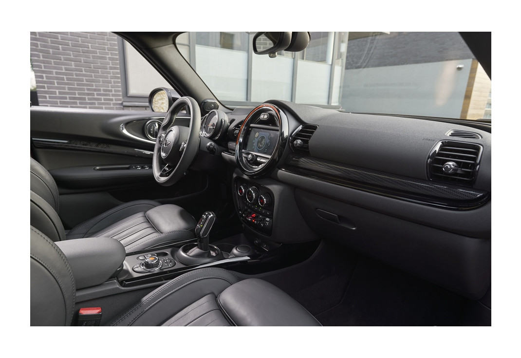 미니 쿠퍼 클럽맨 이미지 9