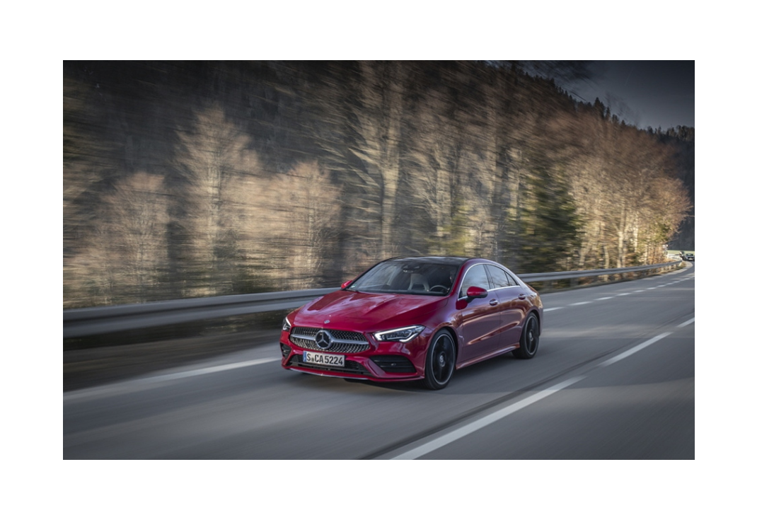 BENZ CLA-Class 이미지 2