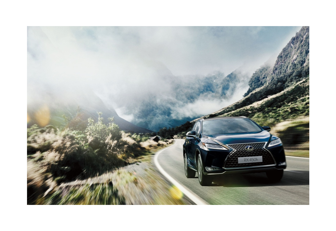 LEXUS RX 이미지 2