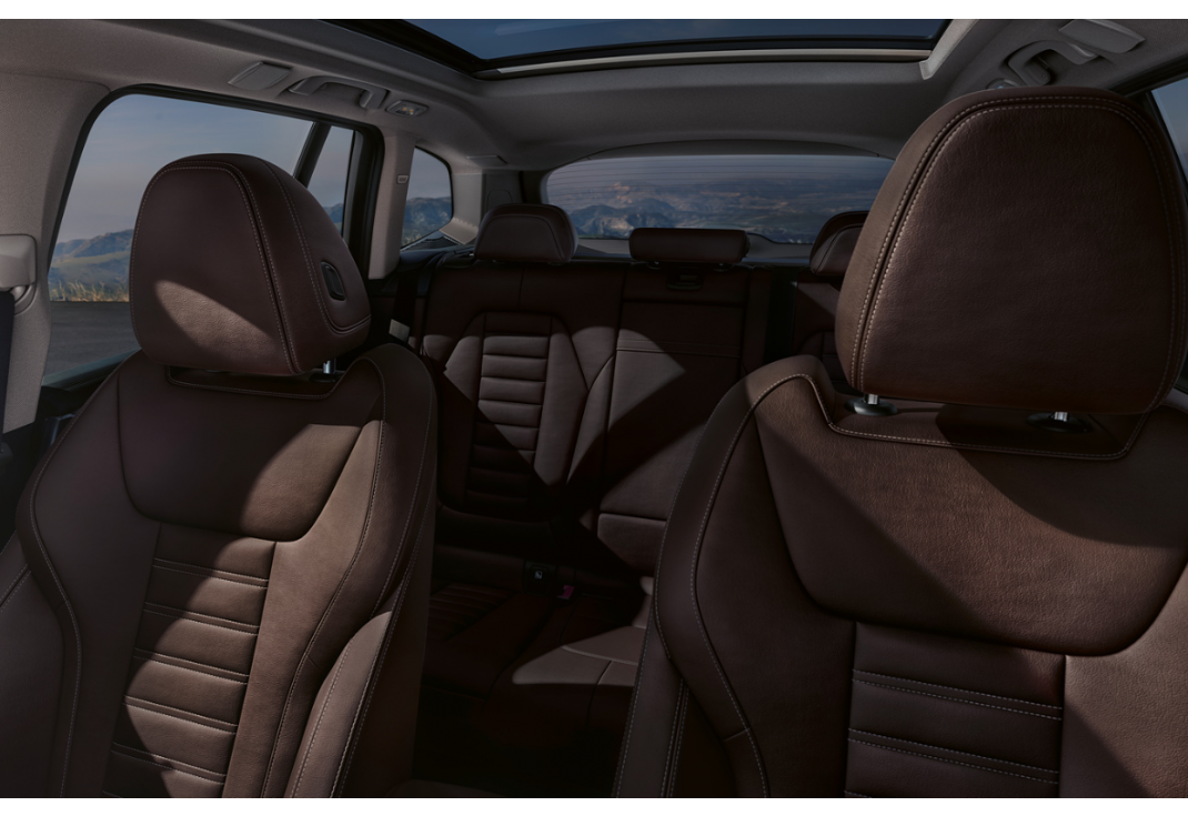 BMW IX3 이미지 11