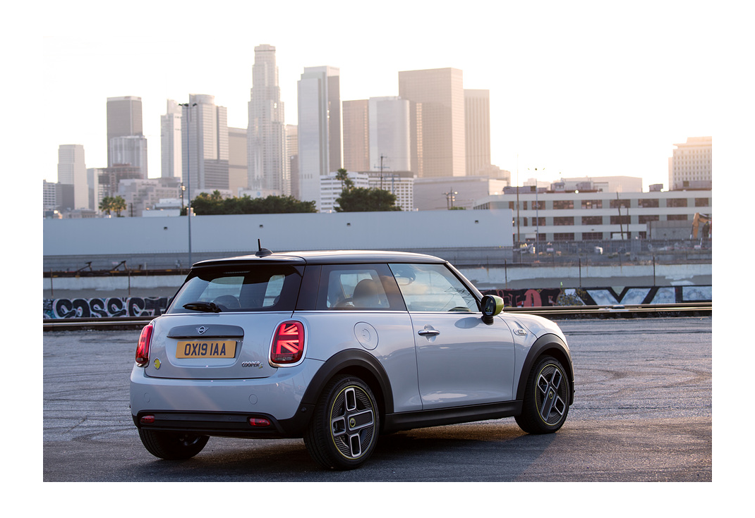 미니 쿠퍼 일렉트릭 이미지 11
