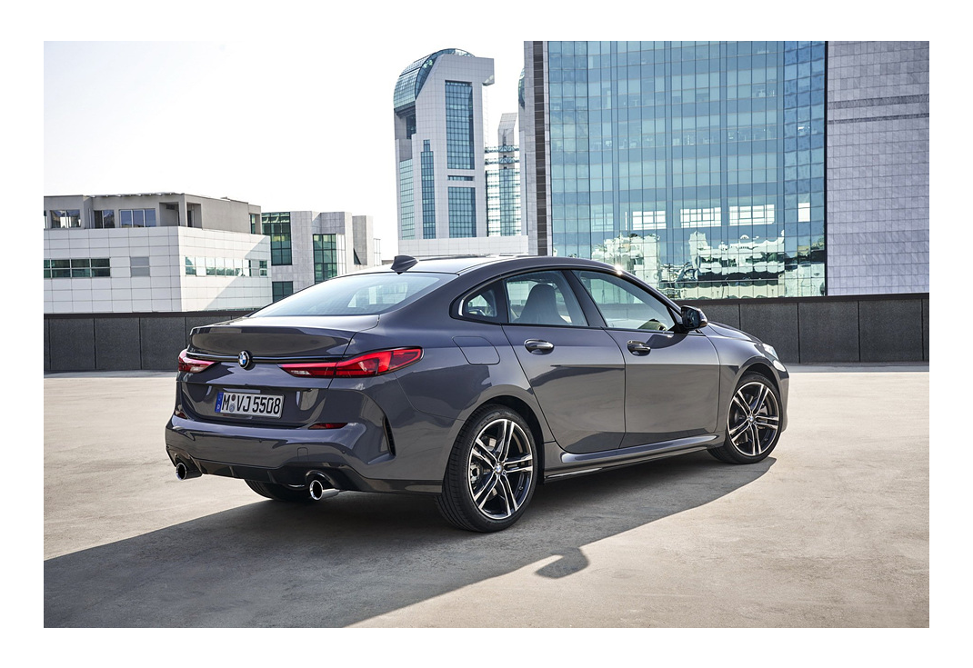 2시리즈 이미지 3